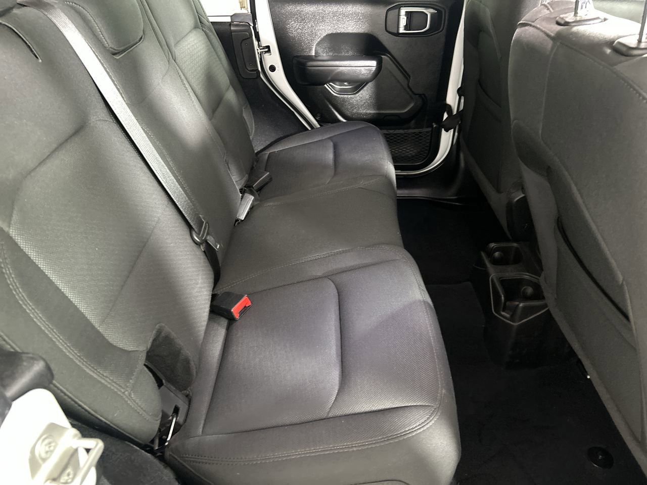 Used 2023 Jeep Wrangler Sport S image 23