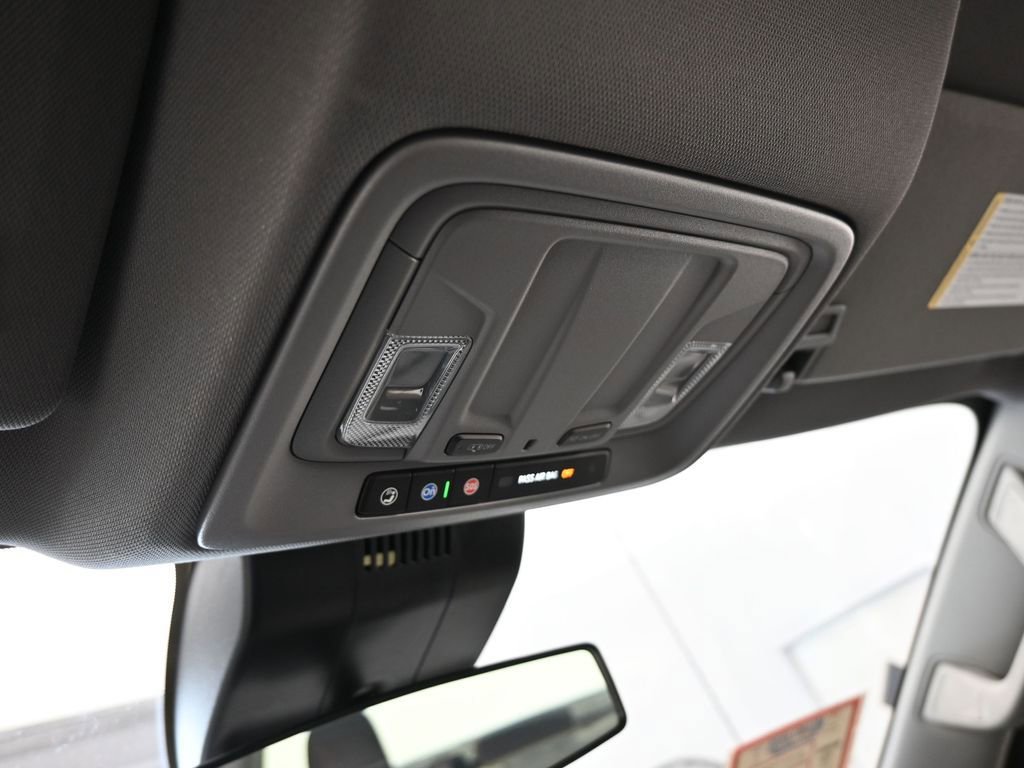 Used 2024 Chevrolet Silverado 2500 LT image 29