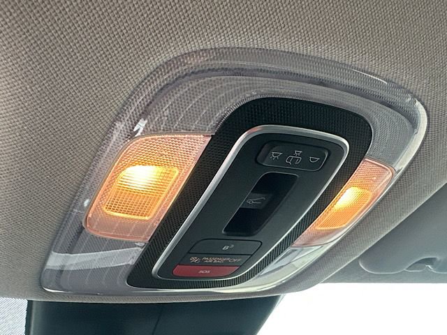 Used 2023 Hyundai Elantra Limited w/ Cargo Package image 31