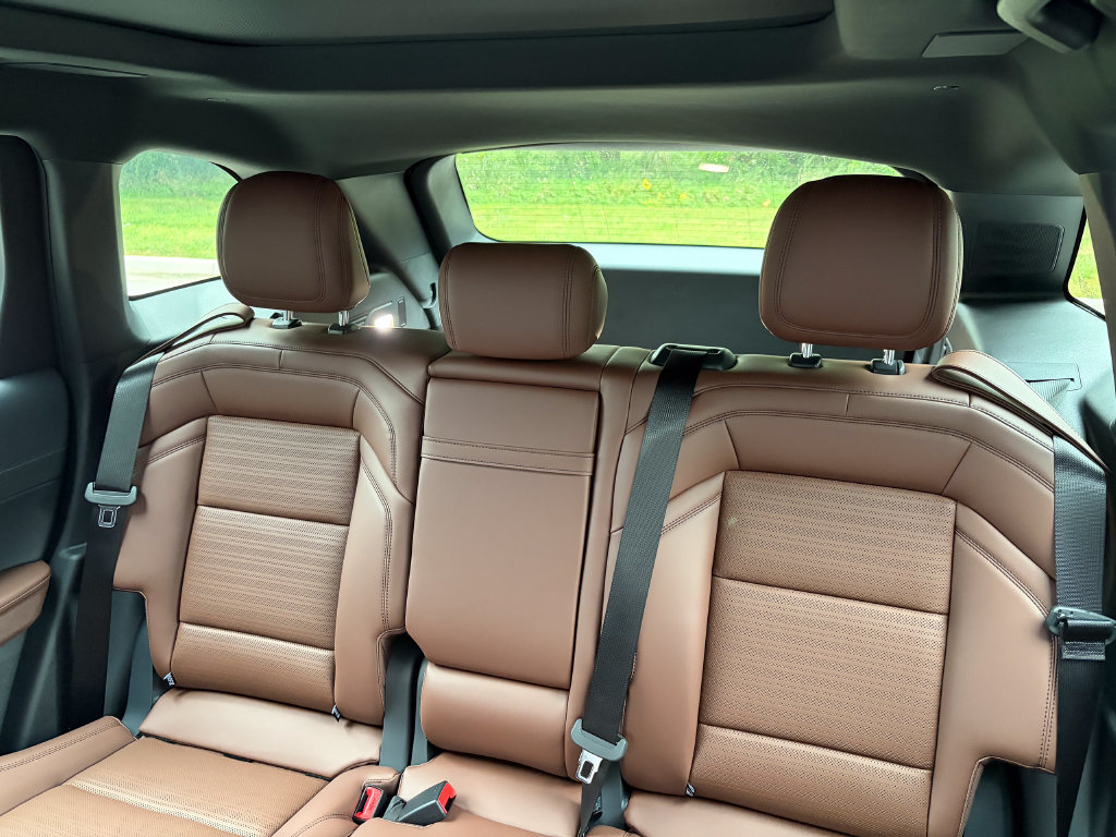 New 2026 Lincoln Nautilus Reserve AWD/4WD image 18