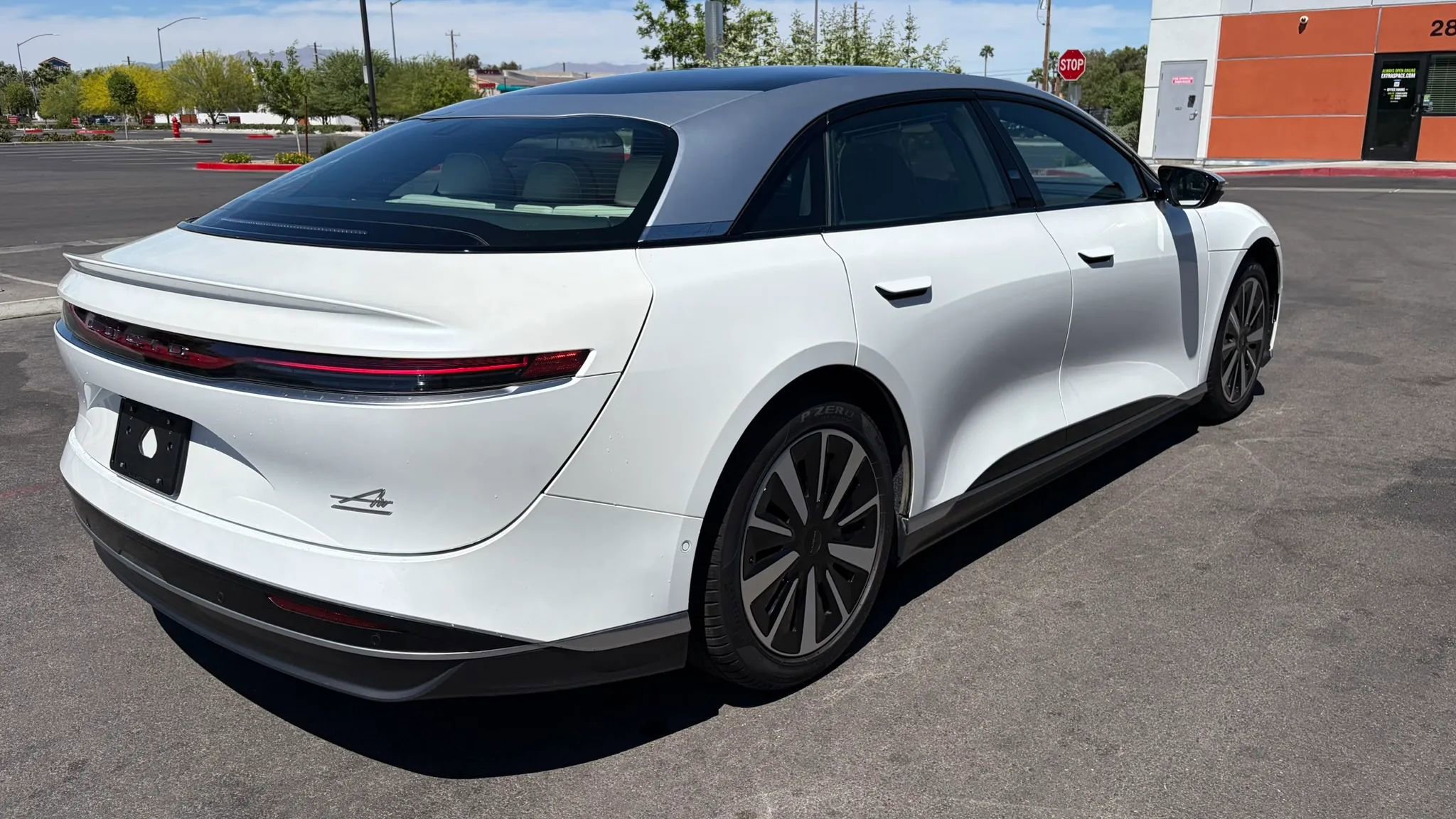 Used 2022 Lucid Air Grand Touring image 5