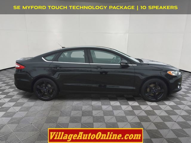 Used 2016 Ford Fusion SE image 9