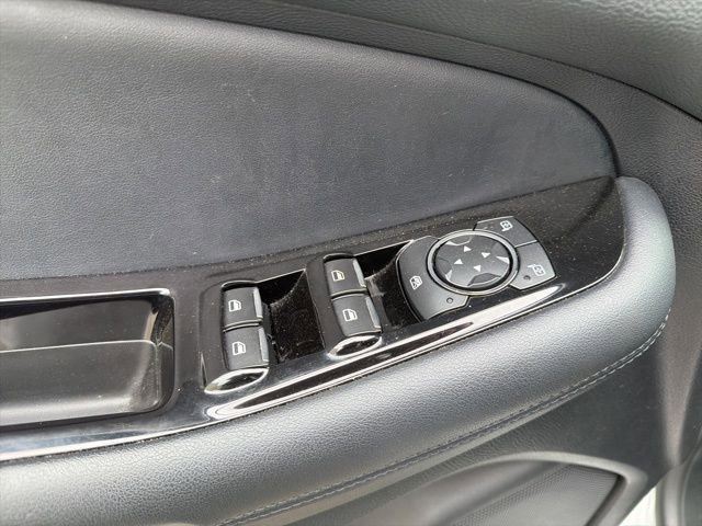 Used 2019 Ford Edge SEL w/ Equipment Group 201A FWD image 14