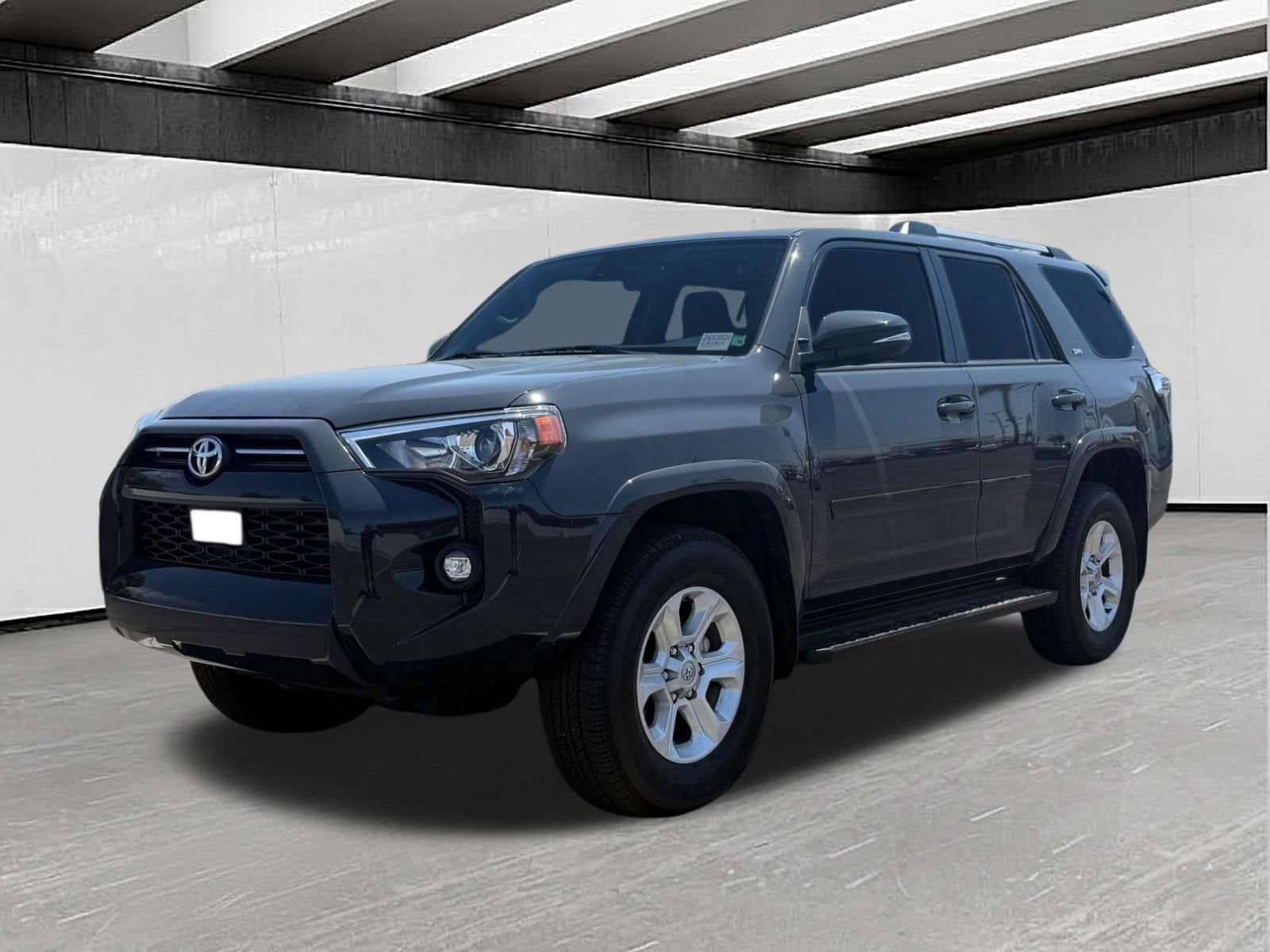 Used 2024 Toyota 4Runner SR5 Premium w/ Moonroof Package AWD/4WD image 2