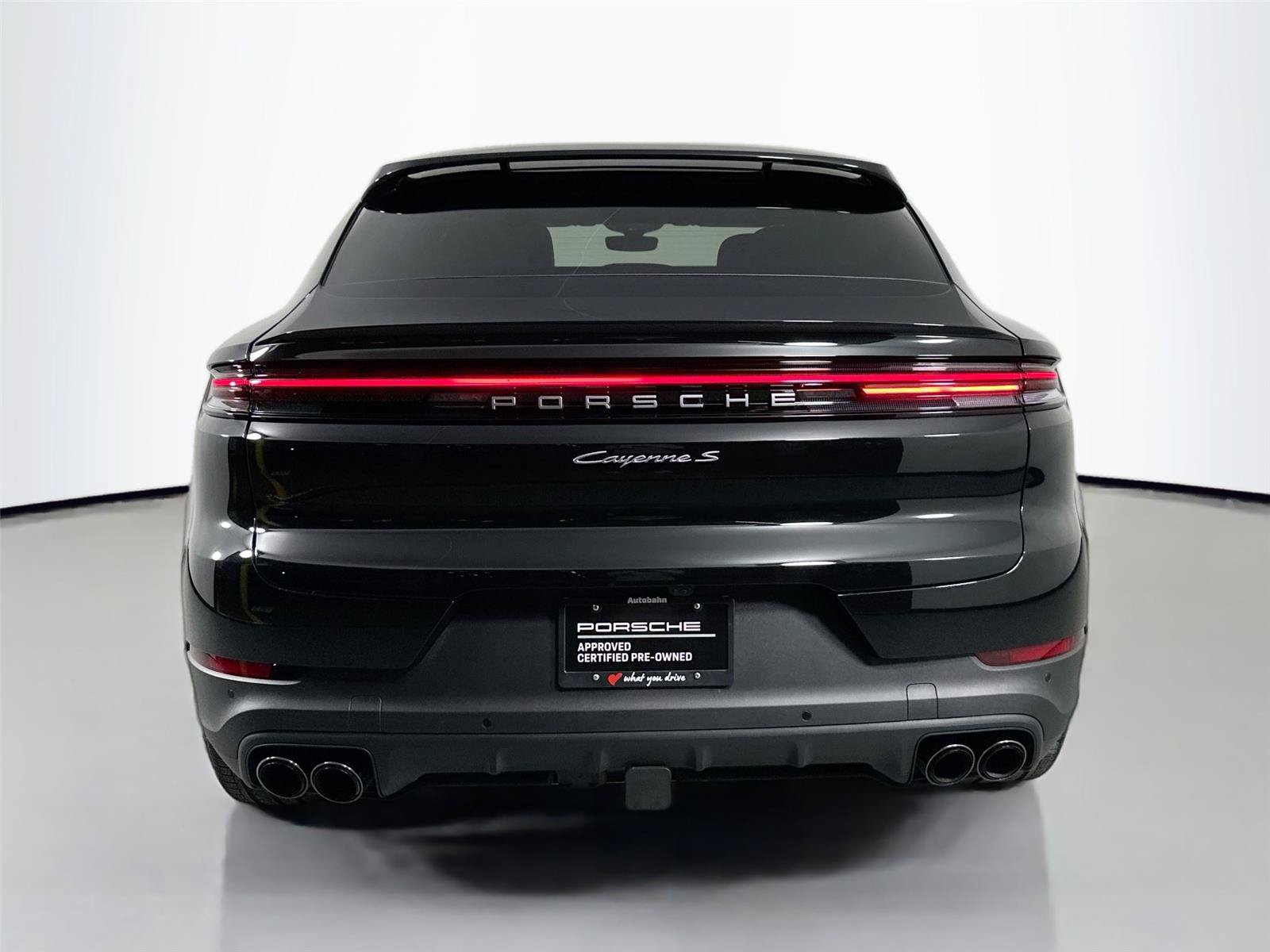 Certified 2025 Porsche Cayenne S AWD/4WD image 6