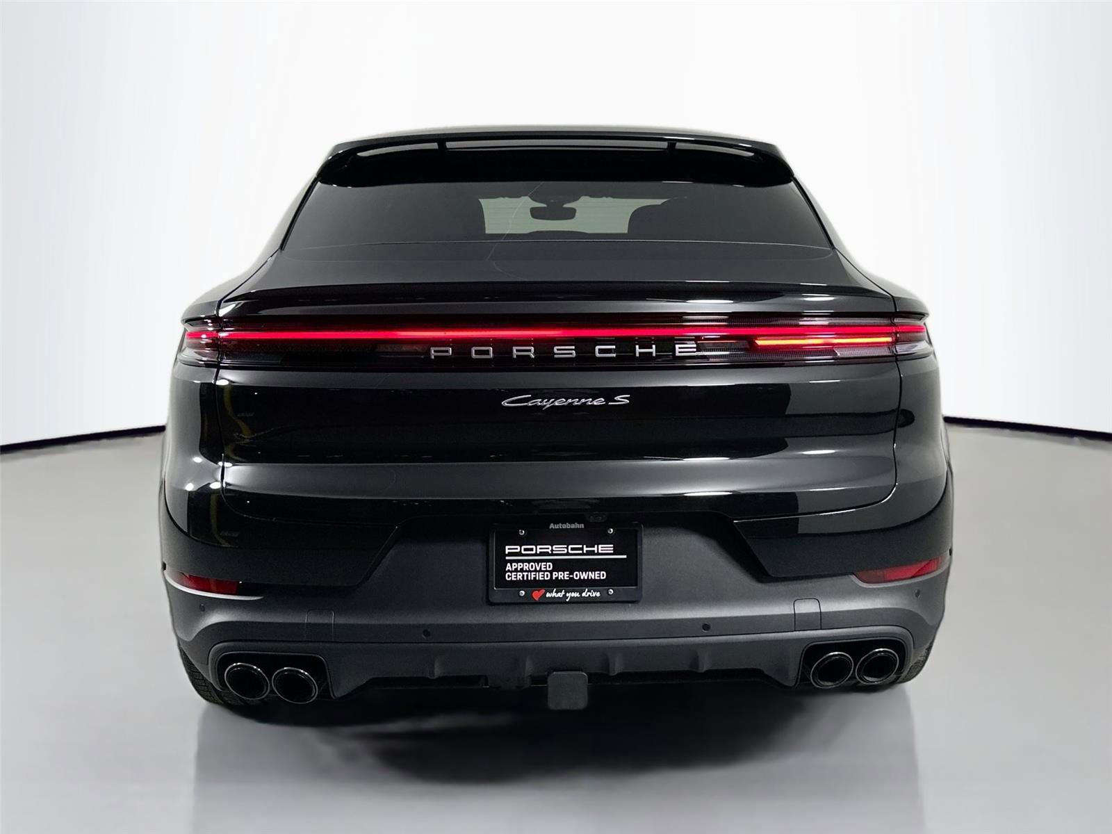 Certified 2025 Porsche Cayenne S AWD/4WD image 6