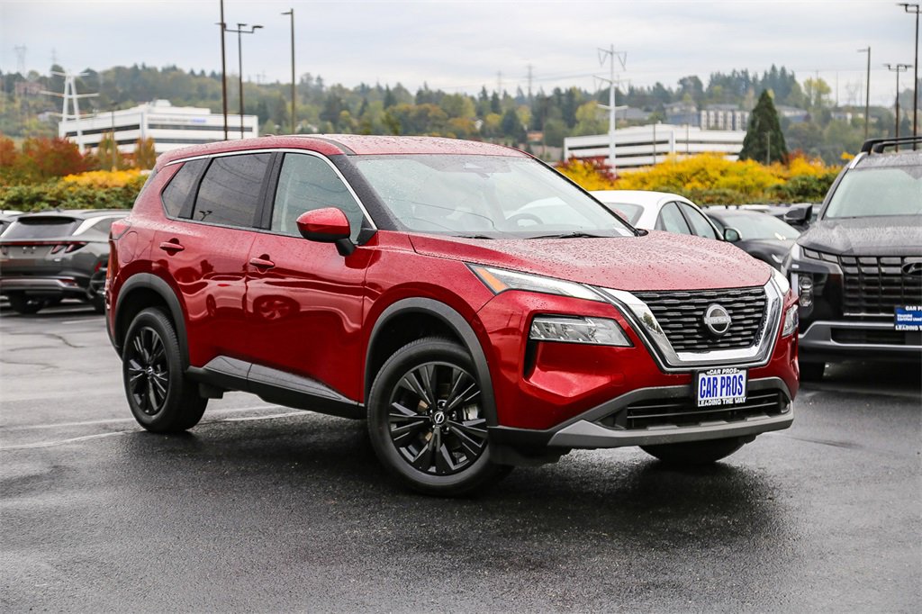 Used 2023 Nissan Rogue SV