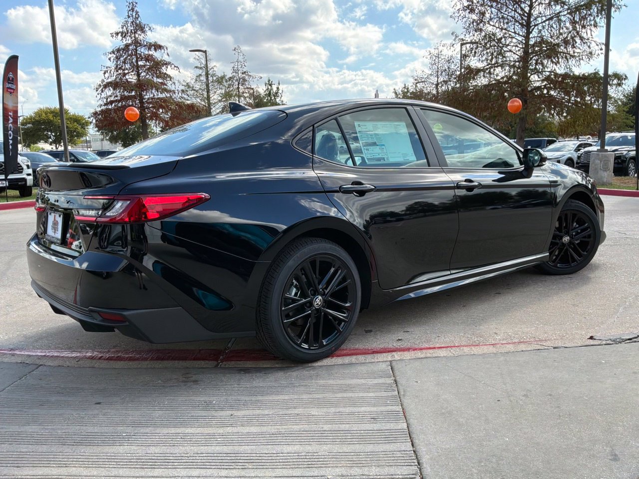 New 2026 Toyota Camry SE FWD image 5