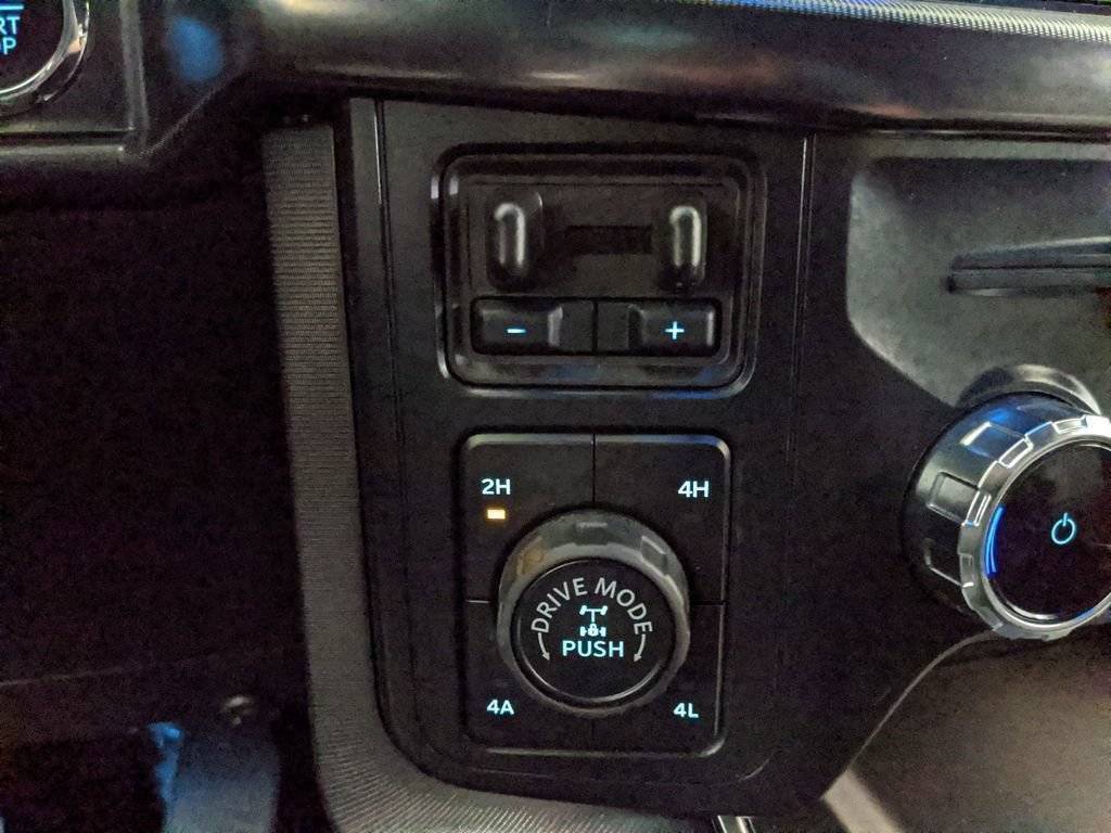 Used 2025 Ford F150 Platinum w/ FX4 Off-Road Package AWD/4WD image 10