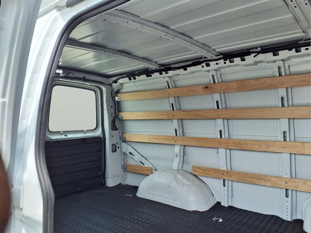 Used 2024 Chevrolet Express 2500 w/ Driver Convenience Package RWD image 25