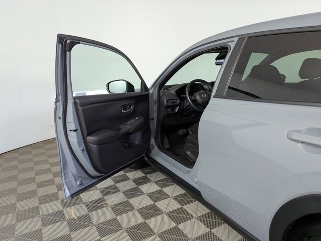Used 2023 Honda HR-V Sport image 14