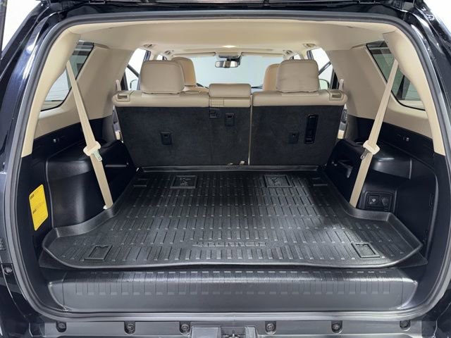 Used 2022 Toyota 4Runner SR5 Premium w/ Moonroof Package AWD/4WD image 29