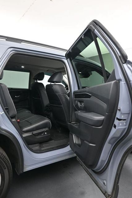 Used 2023 Honda Pilot Elite image 13
