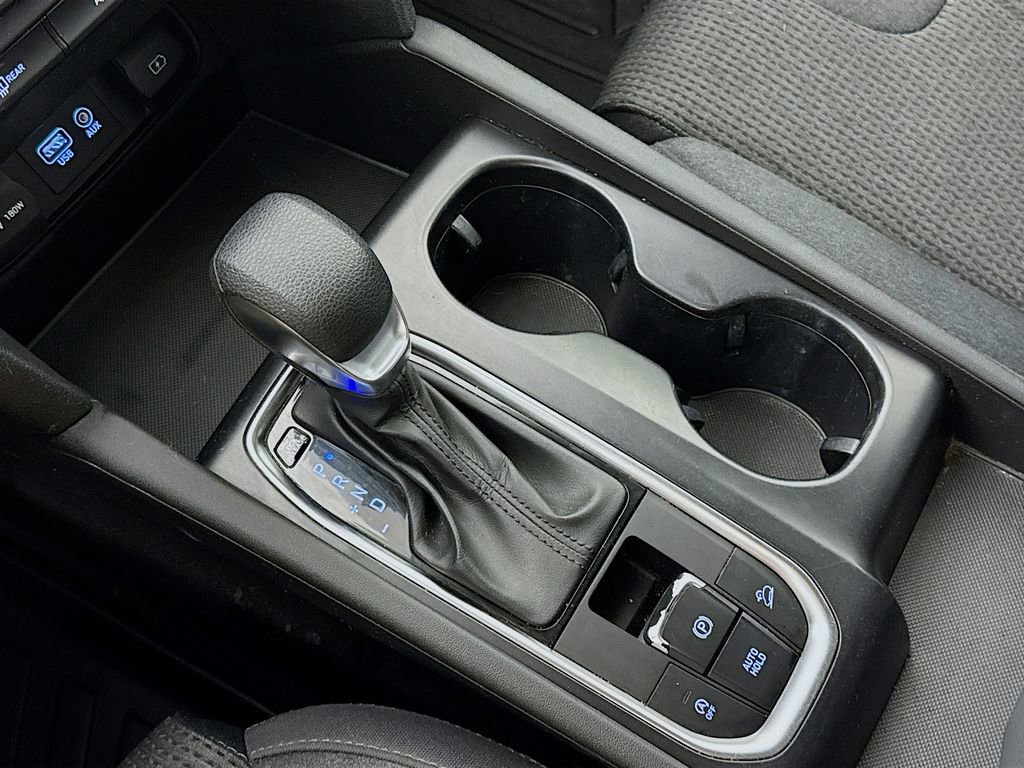 Used 2019 Hyundai Santa Fe SE image 16