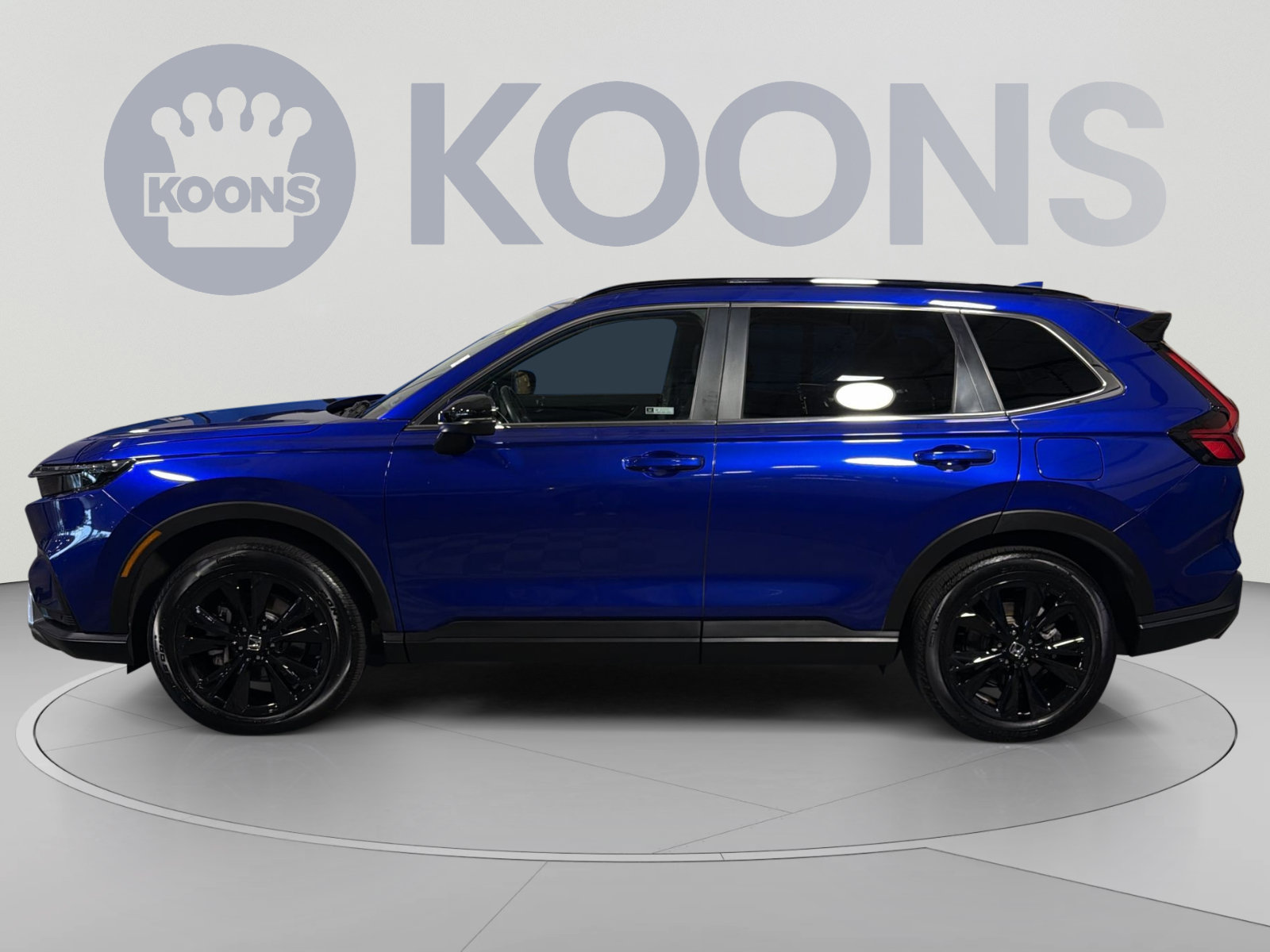 Used 2025 Honda CR-V Sport Touring image 2