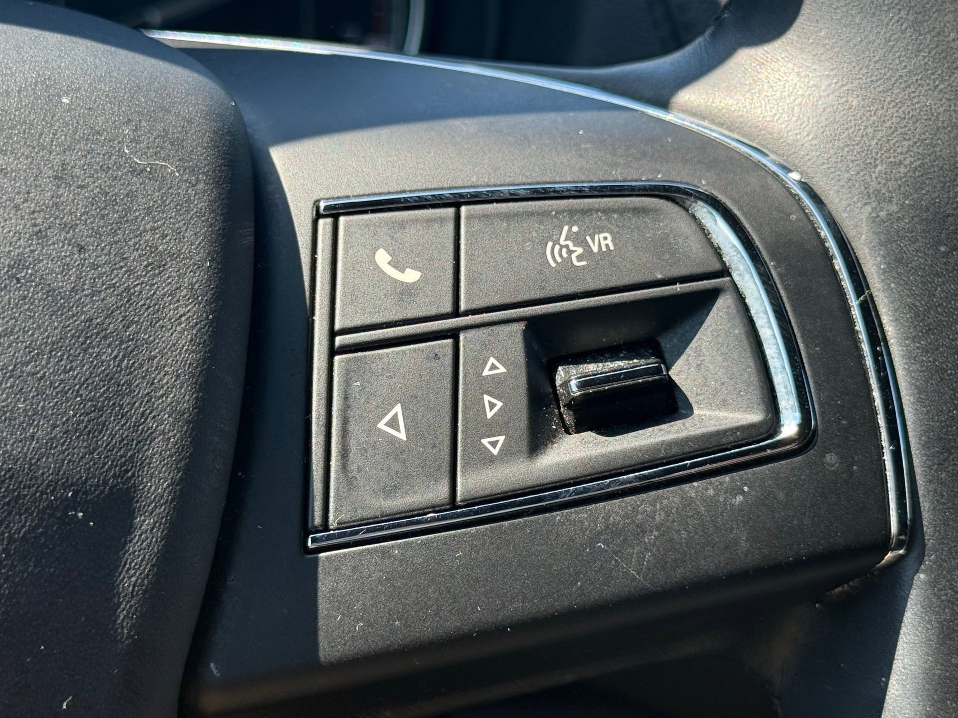 Certified 2023 Maserati Levante GT image 44