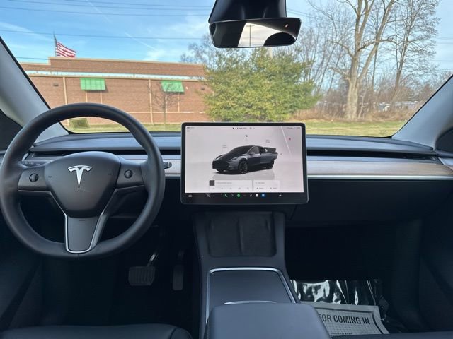 Used 2023 Tesla Model Y Long Range image 19