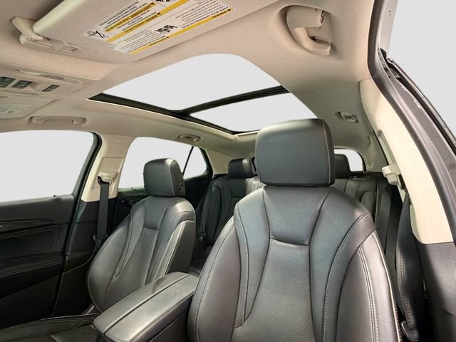 Used 2021 Buick Envision Essence w/ Technology Package I AWD/4WD image 21