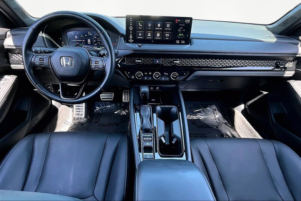 Used 2025 Honda Accord Sport image 8
