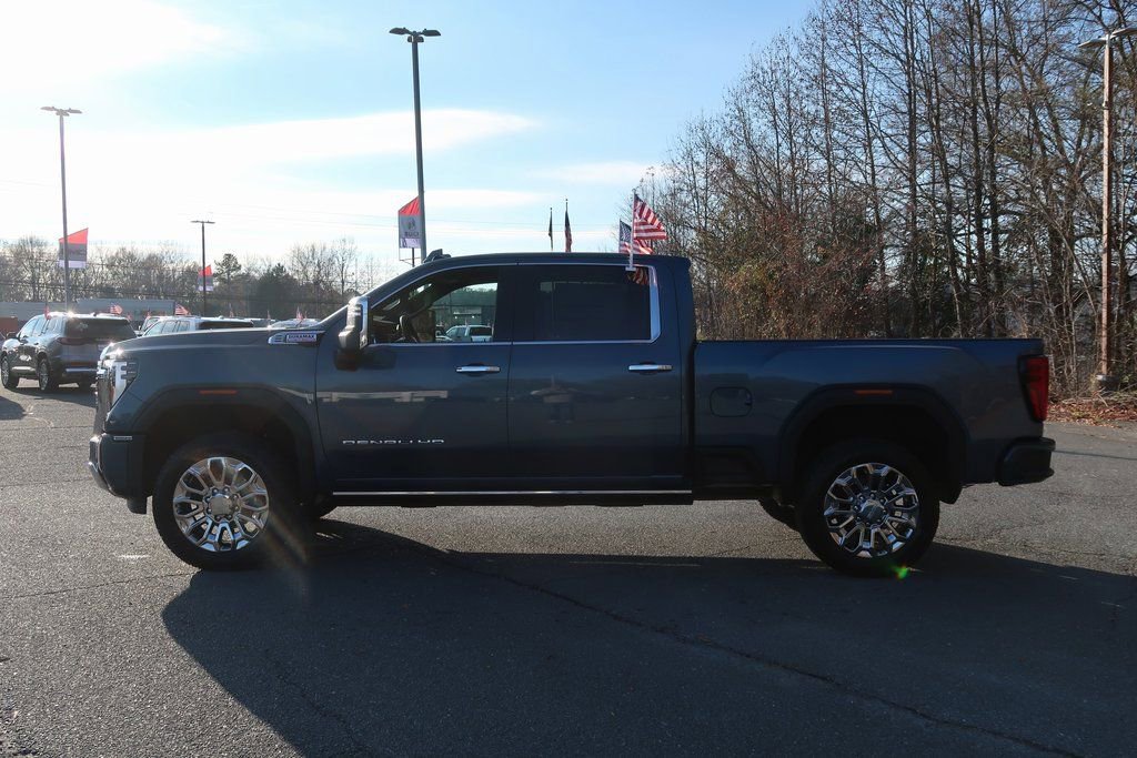 New 2026 GMC Sierra 2500 Denali w/ Denali Reserve Package image 9