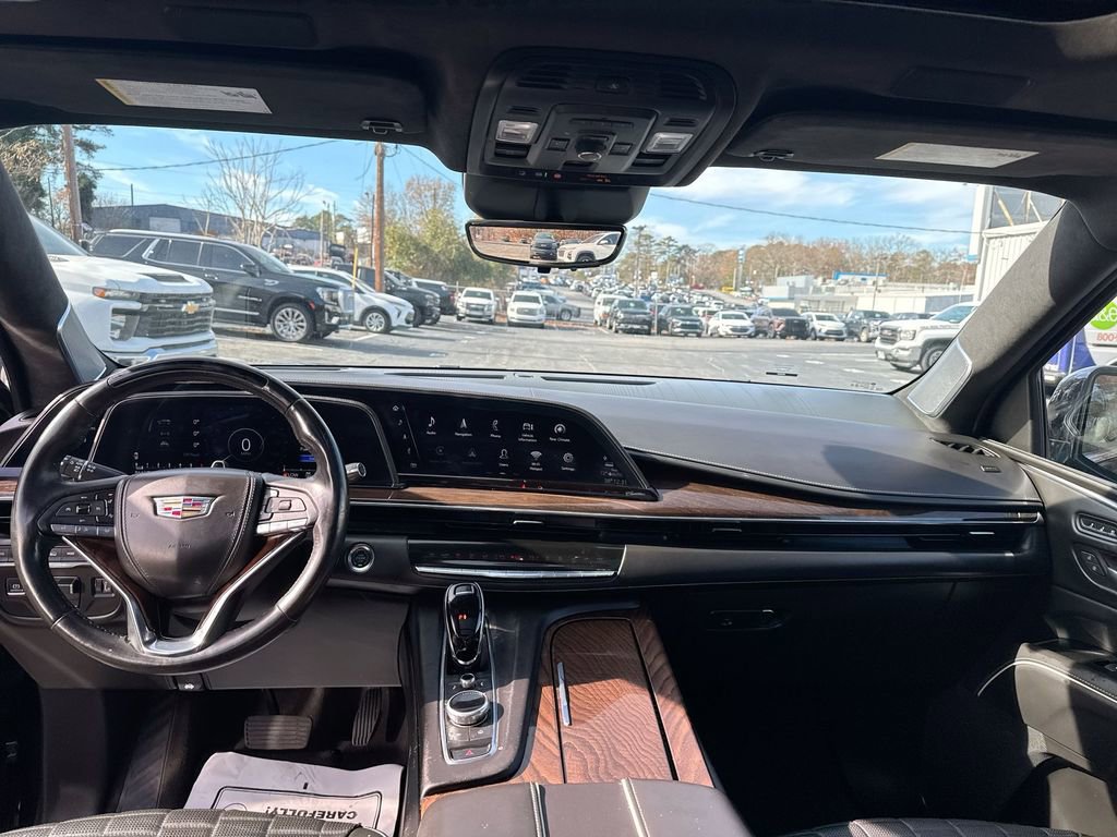 Used 2022 Cadillac Escalade ESV Premium Luxury Platinum image 31