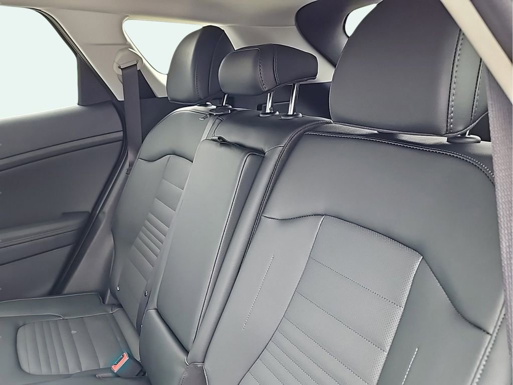 Certified 2025 Kia Sportage SX image 16