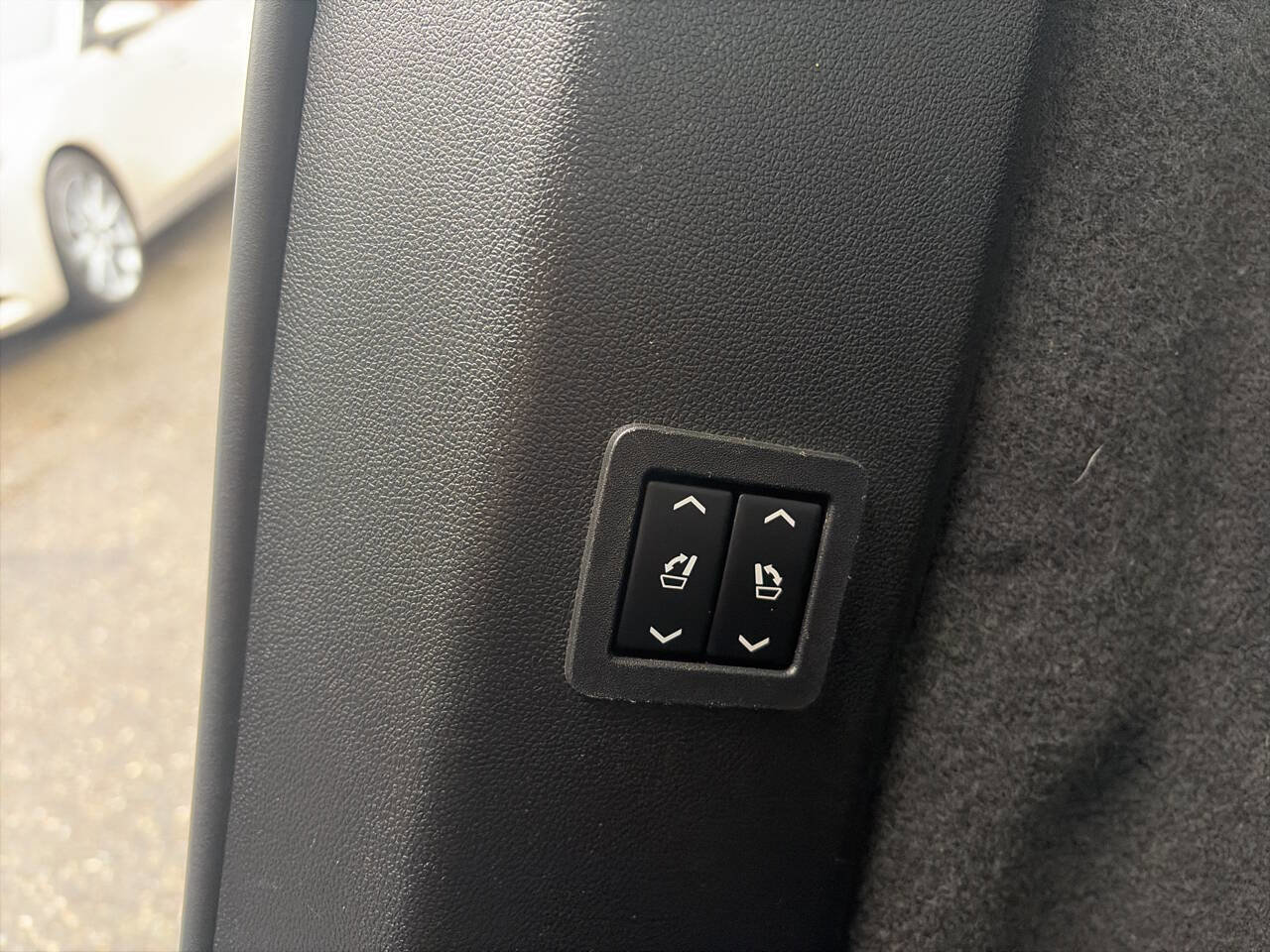 Used 2020 Cadillac XT6 Sport image 27