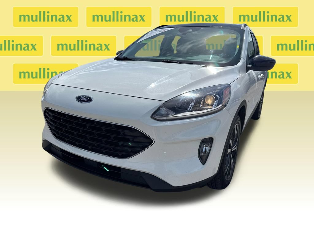 Used 2022 Ford Escape SEL w/ SEL Stealth AWD Package image 11