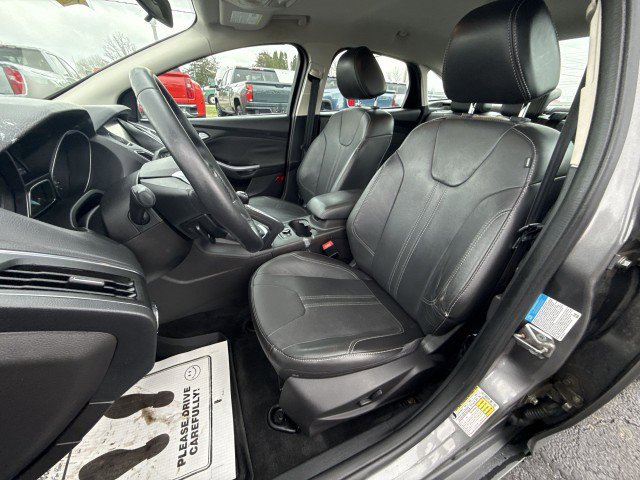 Used 2013 Ford Focus Titanium w/ Titanium Handling Pkg image 13