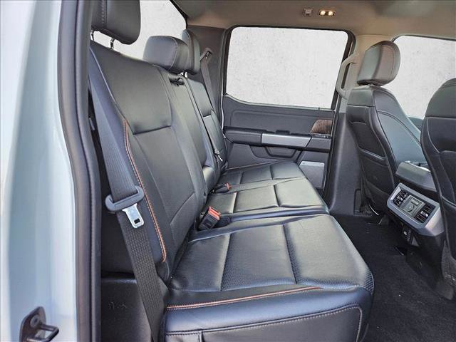 Used 2025 Ford F250 Lariat AWD/4WD image 15