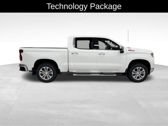 Certified 2025 Chevrolet Silverado 1500 LTZ AWD/4WD image 5