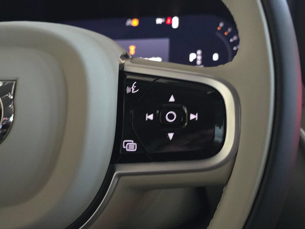 New 2026 Volvo V60 B5 Cross Country Plus AWD/4WD image 27