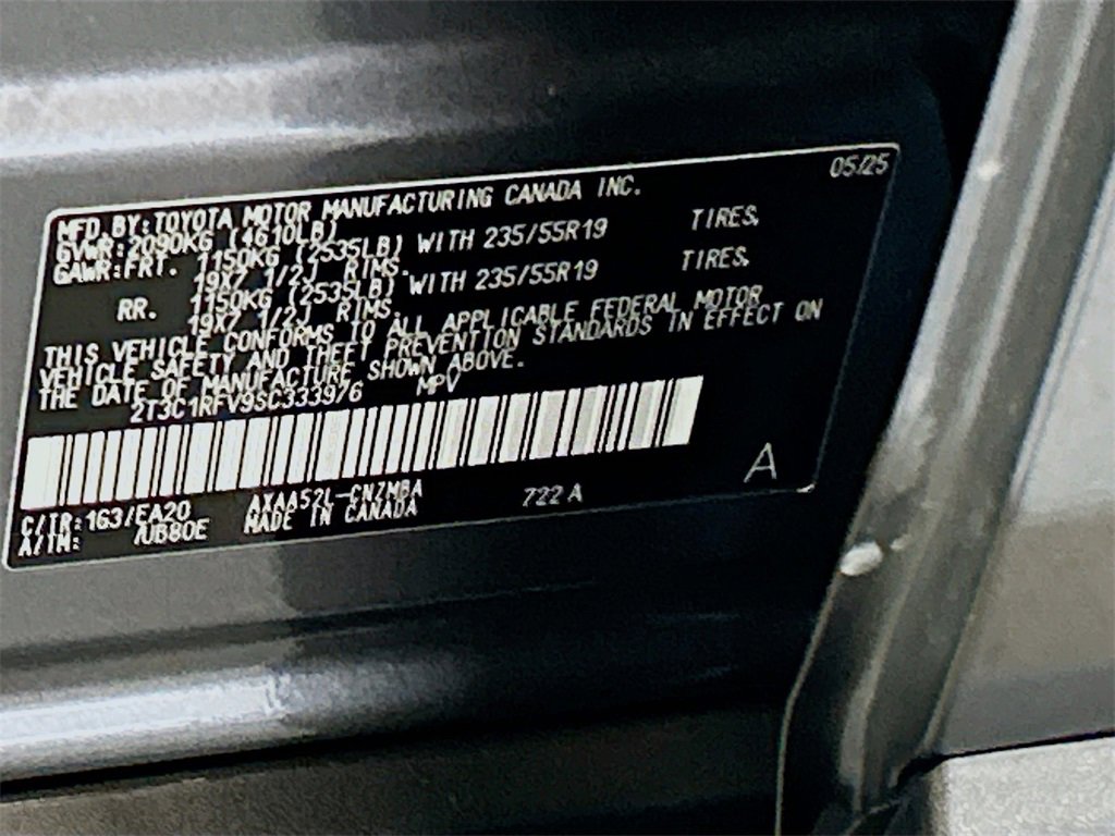 Used 2025 Toyota RAV4 XLE Premium image 29