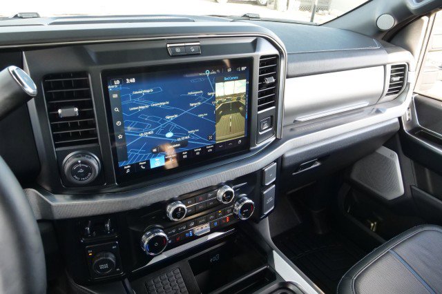 Used 2025 Ford F450 Platinum w/ FX4 Off-Road Package image 19