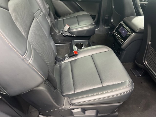 Certified 2025 Lincoln Aviator AWD image 25