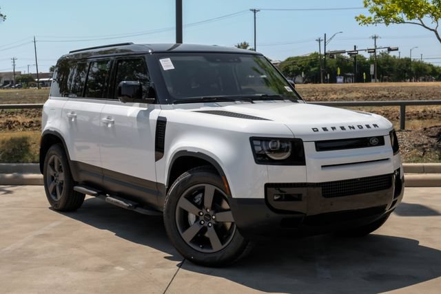 New 2026 Land Rover Defender 110 S AWD/4WD image 7
