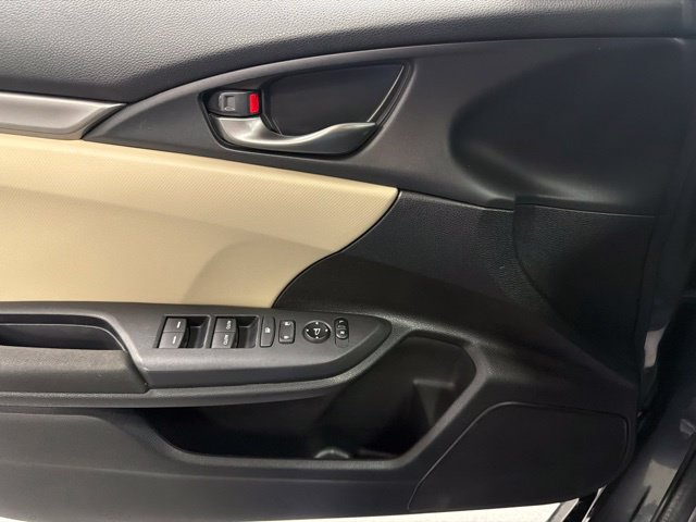 Used 2018 Honda Civic Sport image 25
