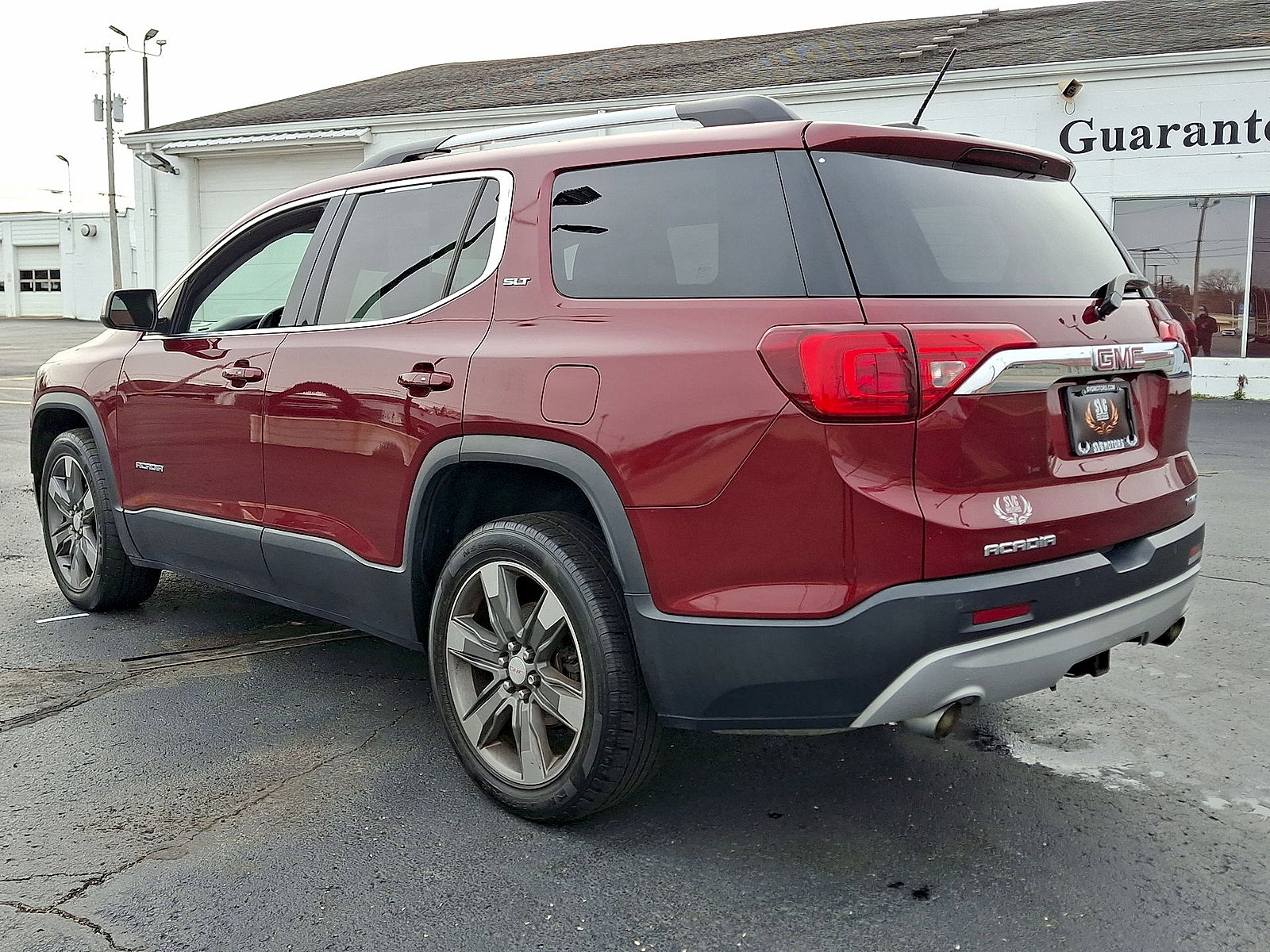Used 2017 GMC Acadia SLT AWD/4WD image 22