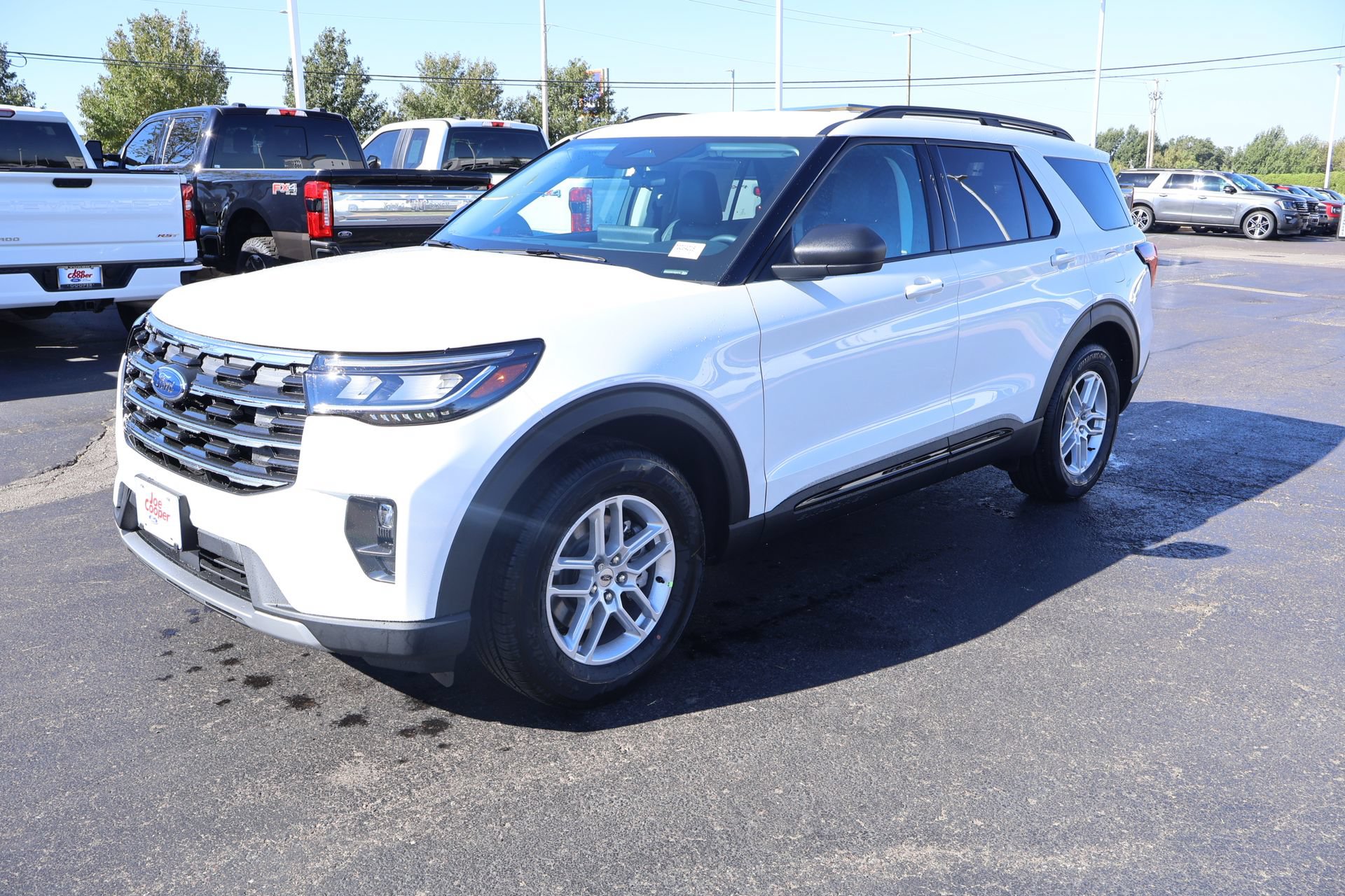 New 2026 Ford Explorer Active w/ Active Comfort Package RWD image 11