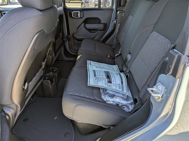 New 2026 Jeep Gladiator Mojave w/ Technology Group image 27