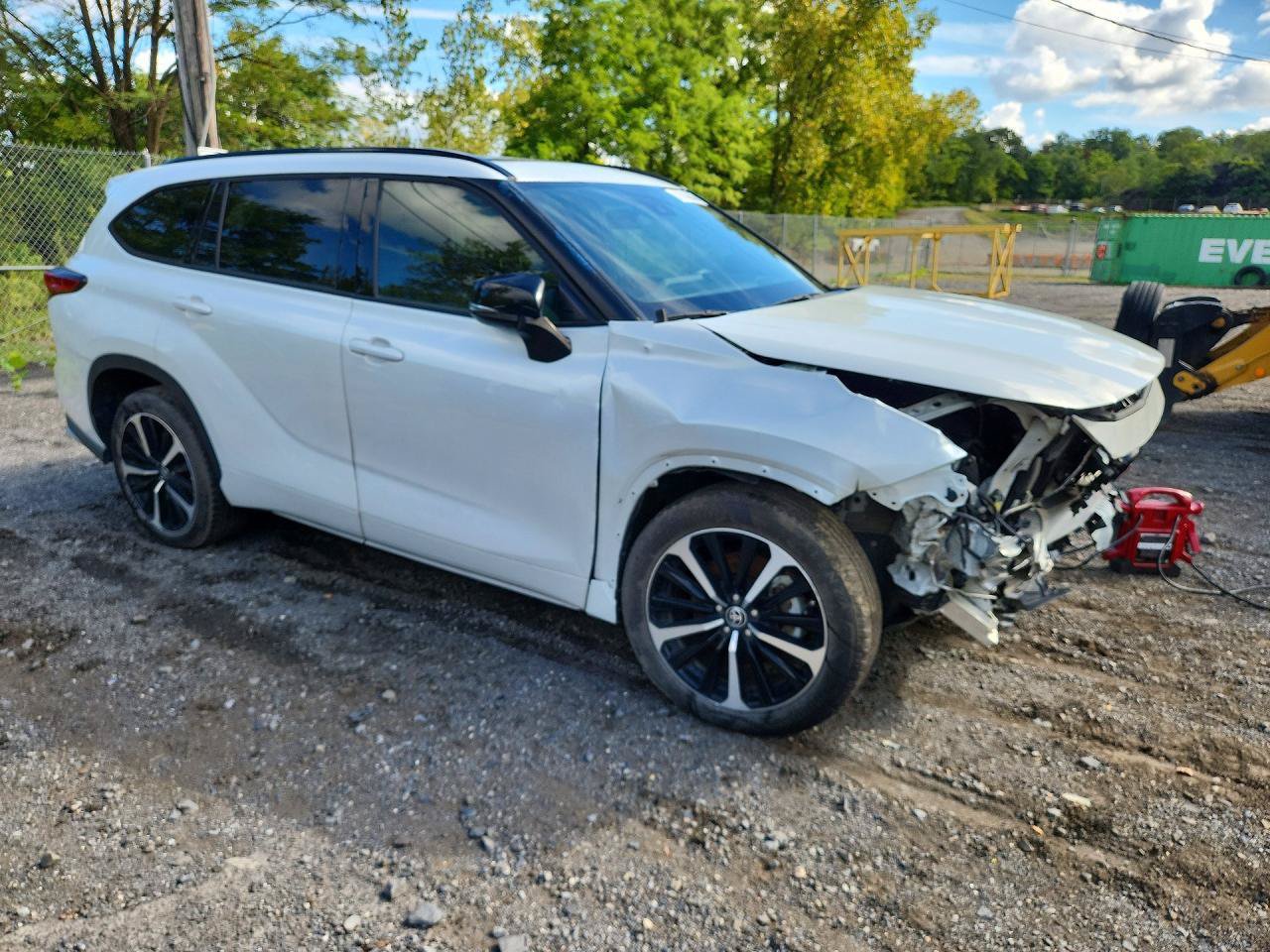 Used 2022 Toyota Highlander XSE