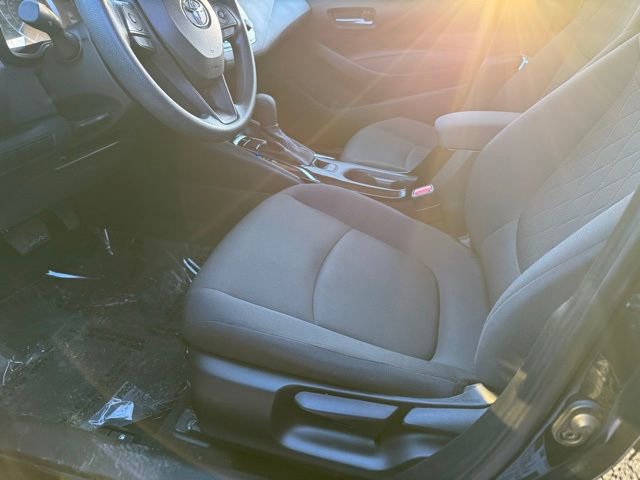 Used 2021 Toyota Corolla LE w/ Carpet Mat Package (TMS) image 6