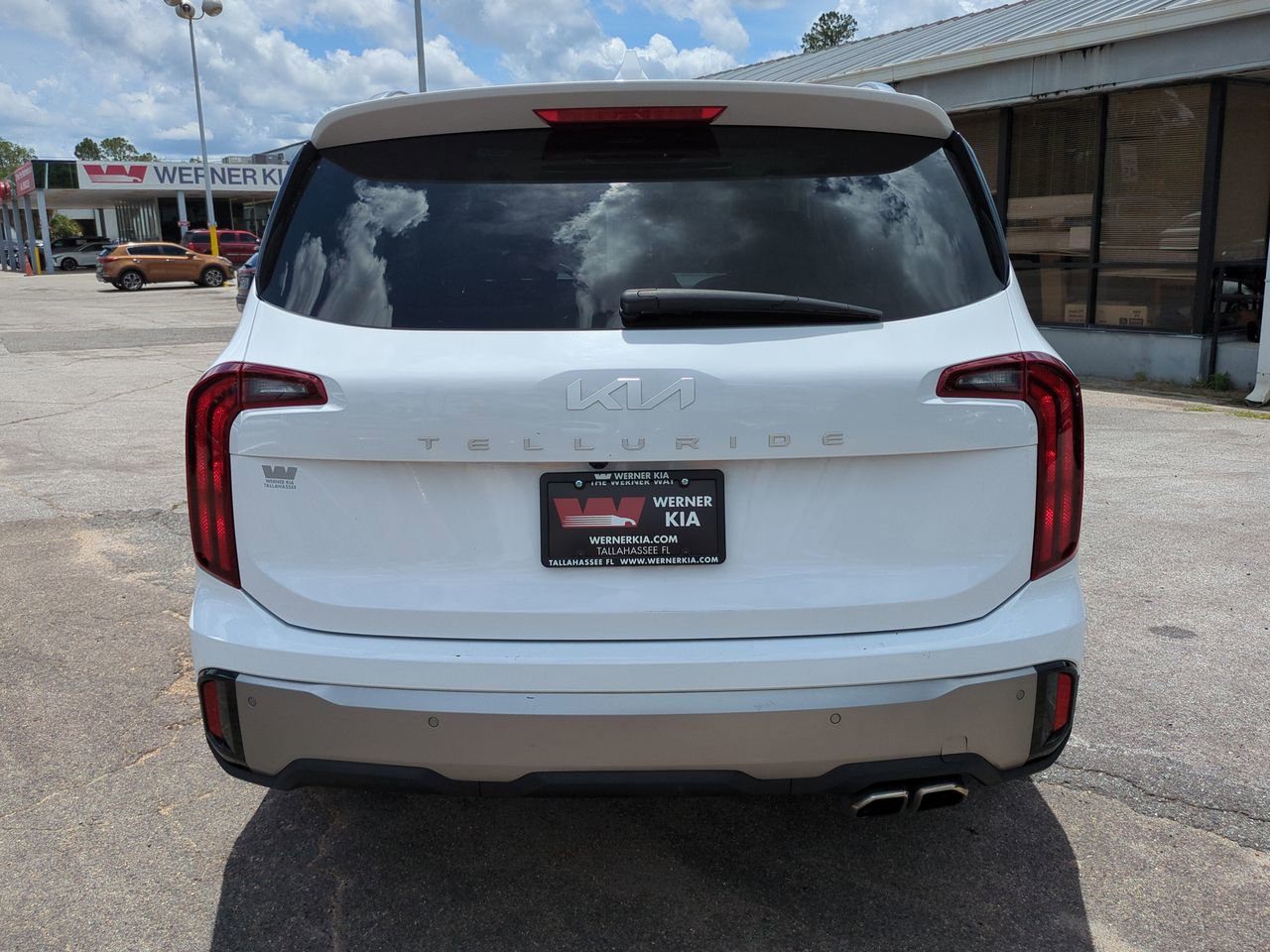 Certified 2025 Kia Telluride S FWD image 6