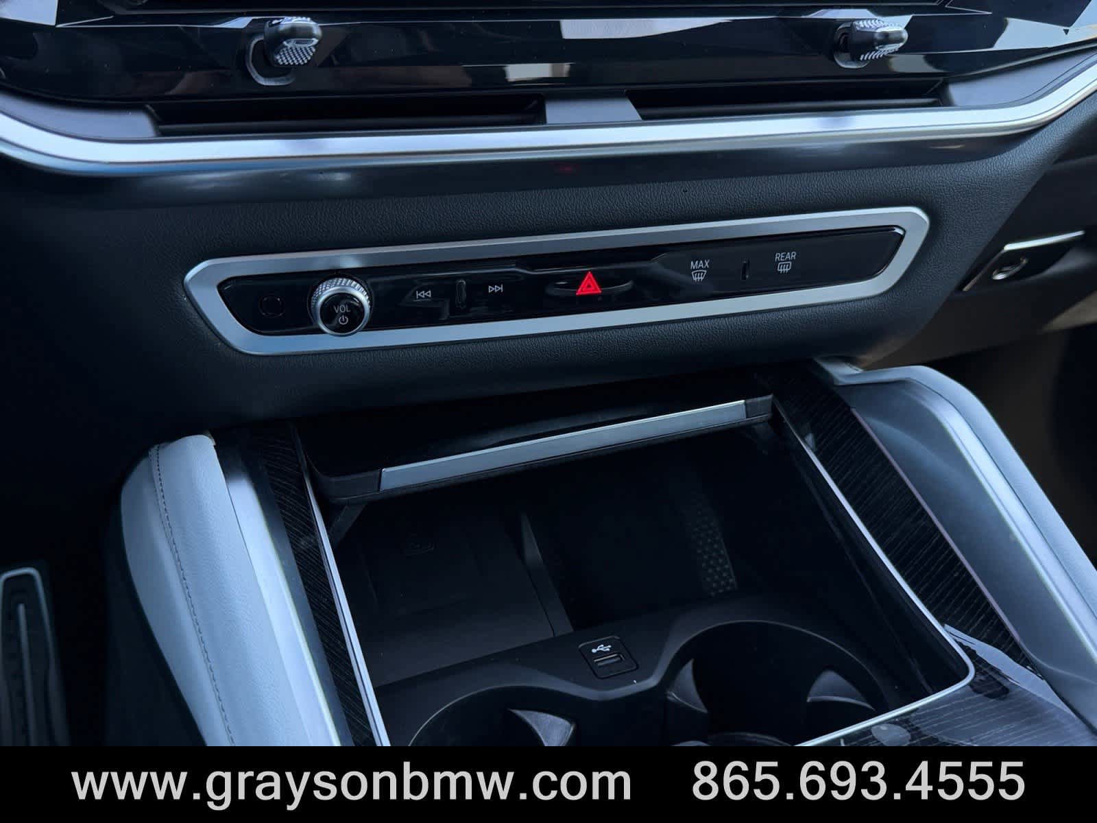 Used 2025 BMW X6 M60i AWD/4WD image 29