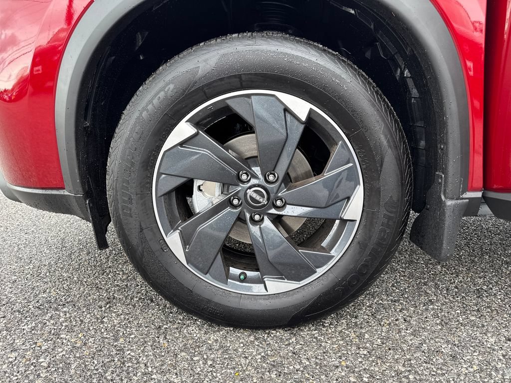 New 2026 Nissan Rogue SV w/ SV Premium Package AWD/4WD image 28