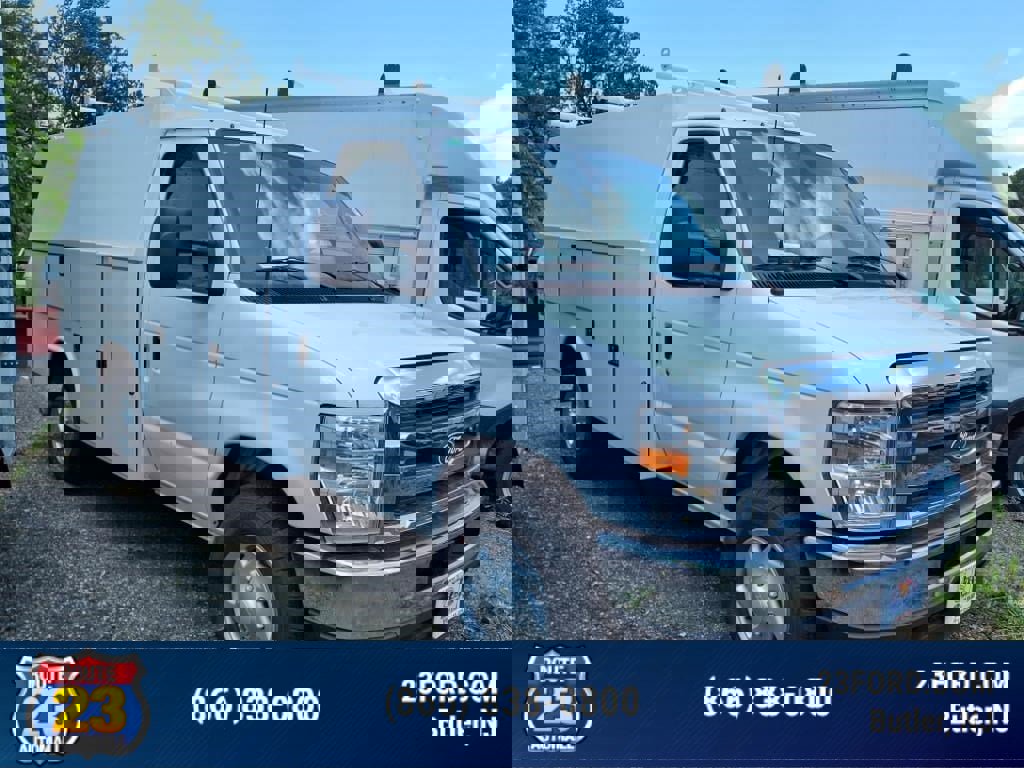 New 2026 Ford E-350 and Econoline 350 Super Duty w/ Power Equipment Group image 1