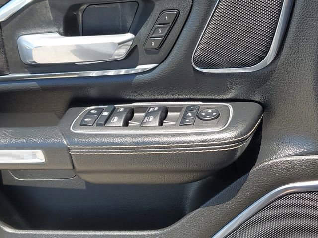 Used 2024 RAM 1500 Laramie AWD/4WD image 25