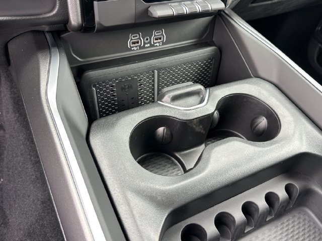 New 2027 RAM 1500 4x4 Crew Cab image 23