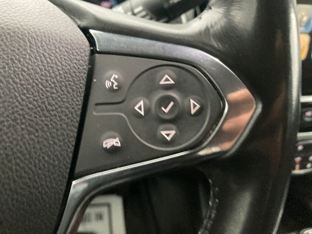 Used 2019 Chevrolet Traverse LT image 44