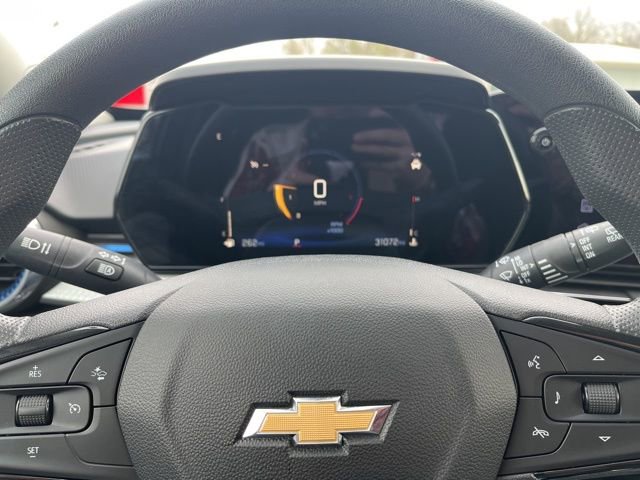 Used 2025 Chevrolet Trax LT image 16